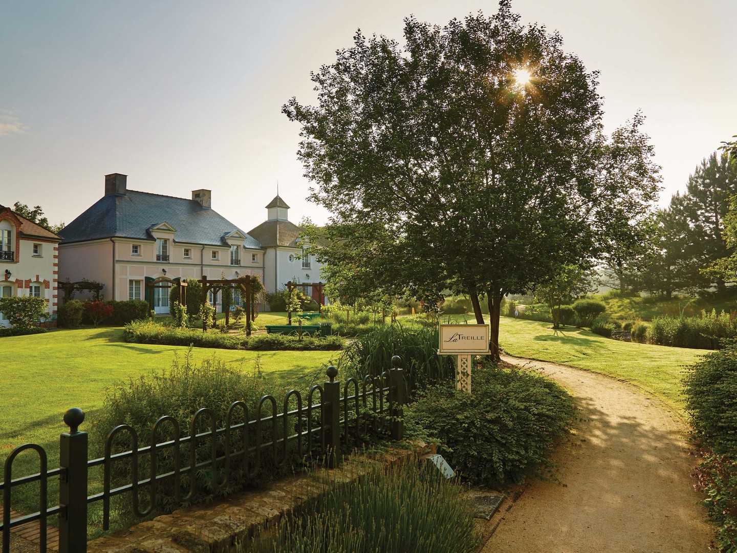 Resort Overview Marriott's Village d'IledeFrance