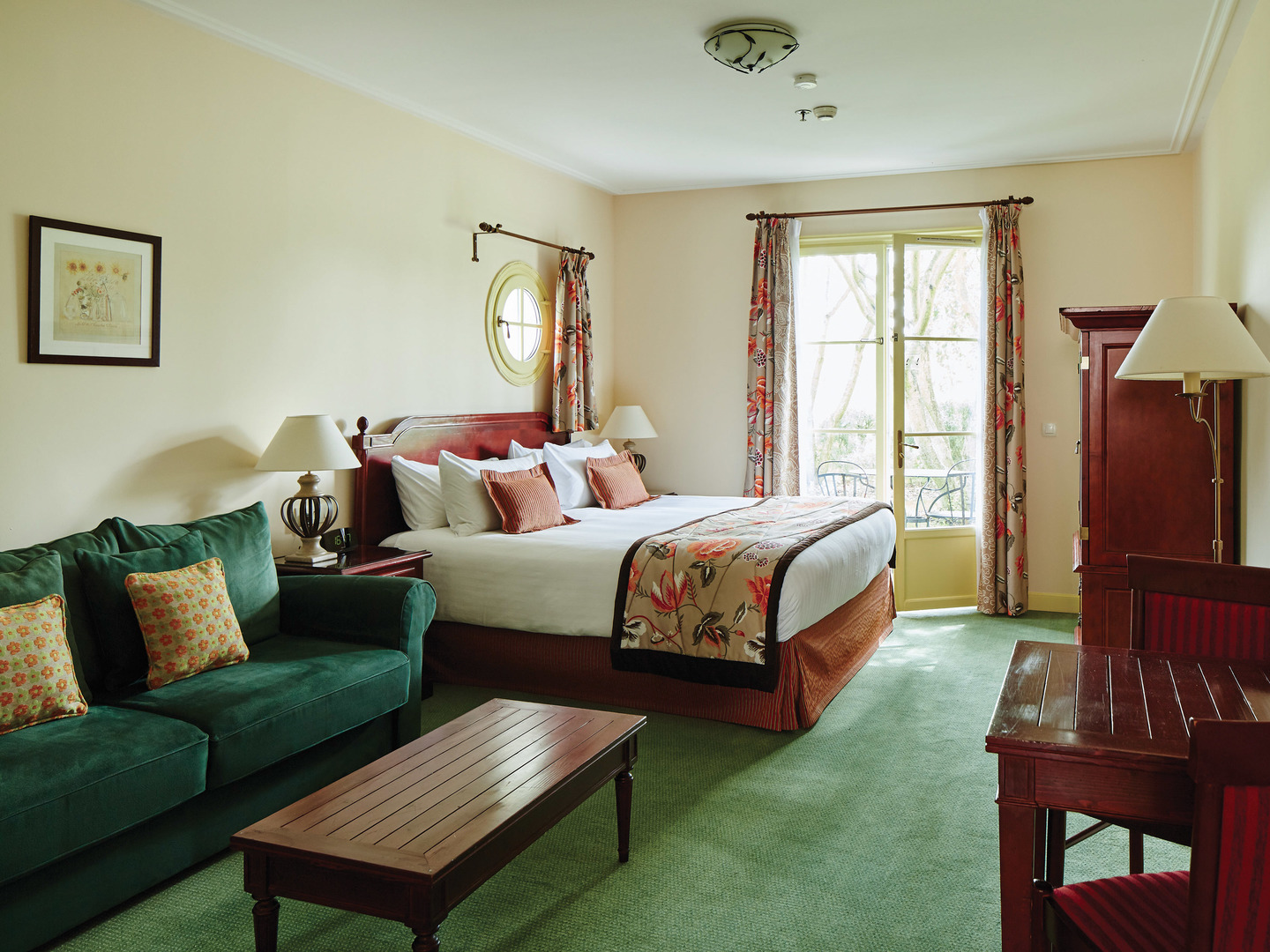 Resort Overview Marriott S Village D Ile De France