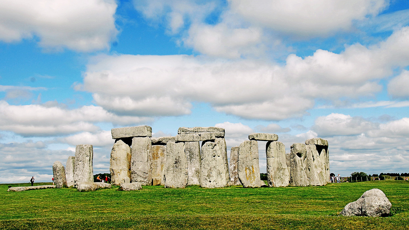 Visit Stonehendge on your Britain and Ireland vacation.